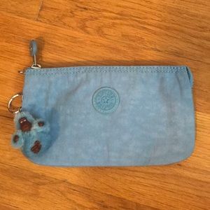Kipling Pouch